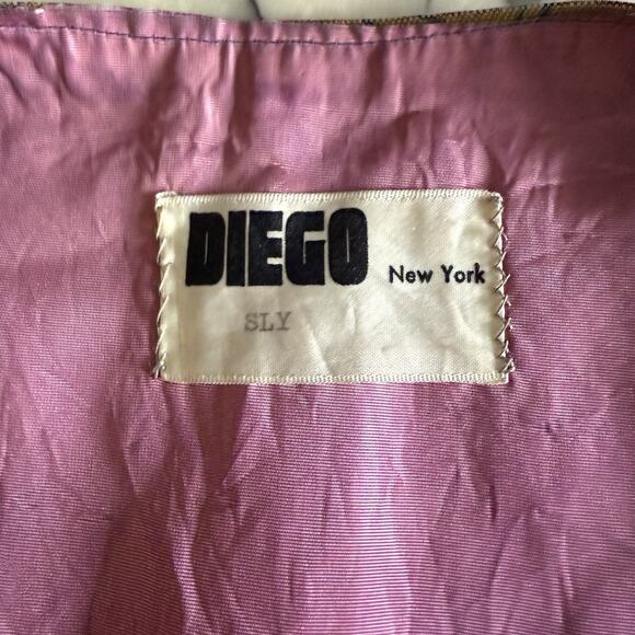 Diego New York Vintage Brocade Vest Floral Gold Closure Size S/M - Picture 13 of 13